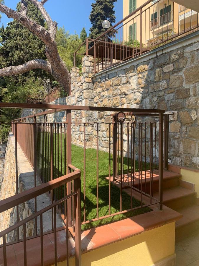 Апартаменти La Terrazza Nel Blu Імперія Екстер'єр фото